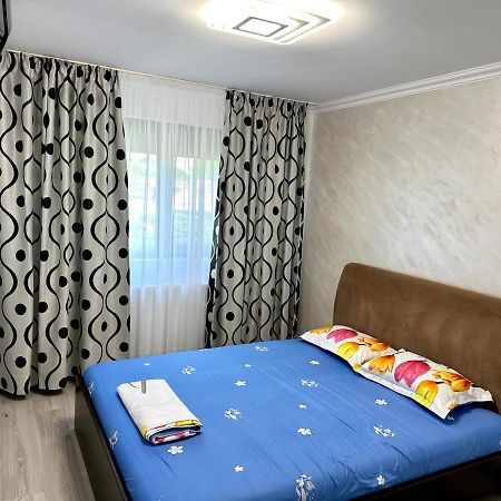 Royal Apartment Μπουζάου Εξωτερικό φωτογραφία