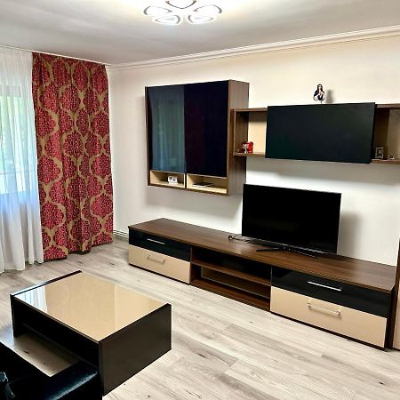 Royal Apartment Μπουζάου Εξωτερικό φωτογραφία