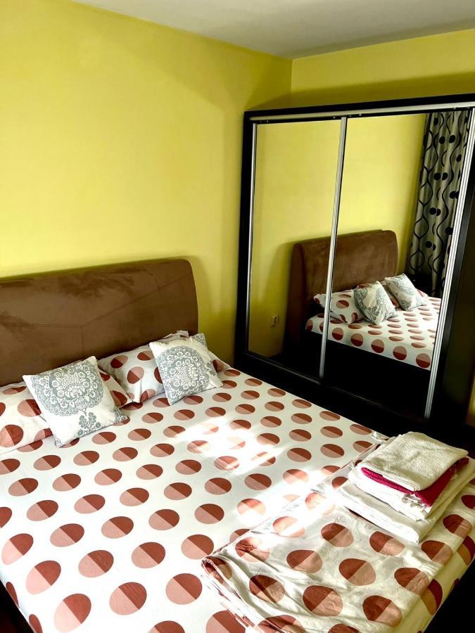 Royal Apartment Μπουζάου Εξωτερικό φωτογραφία
