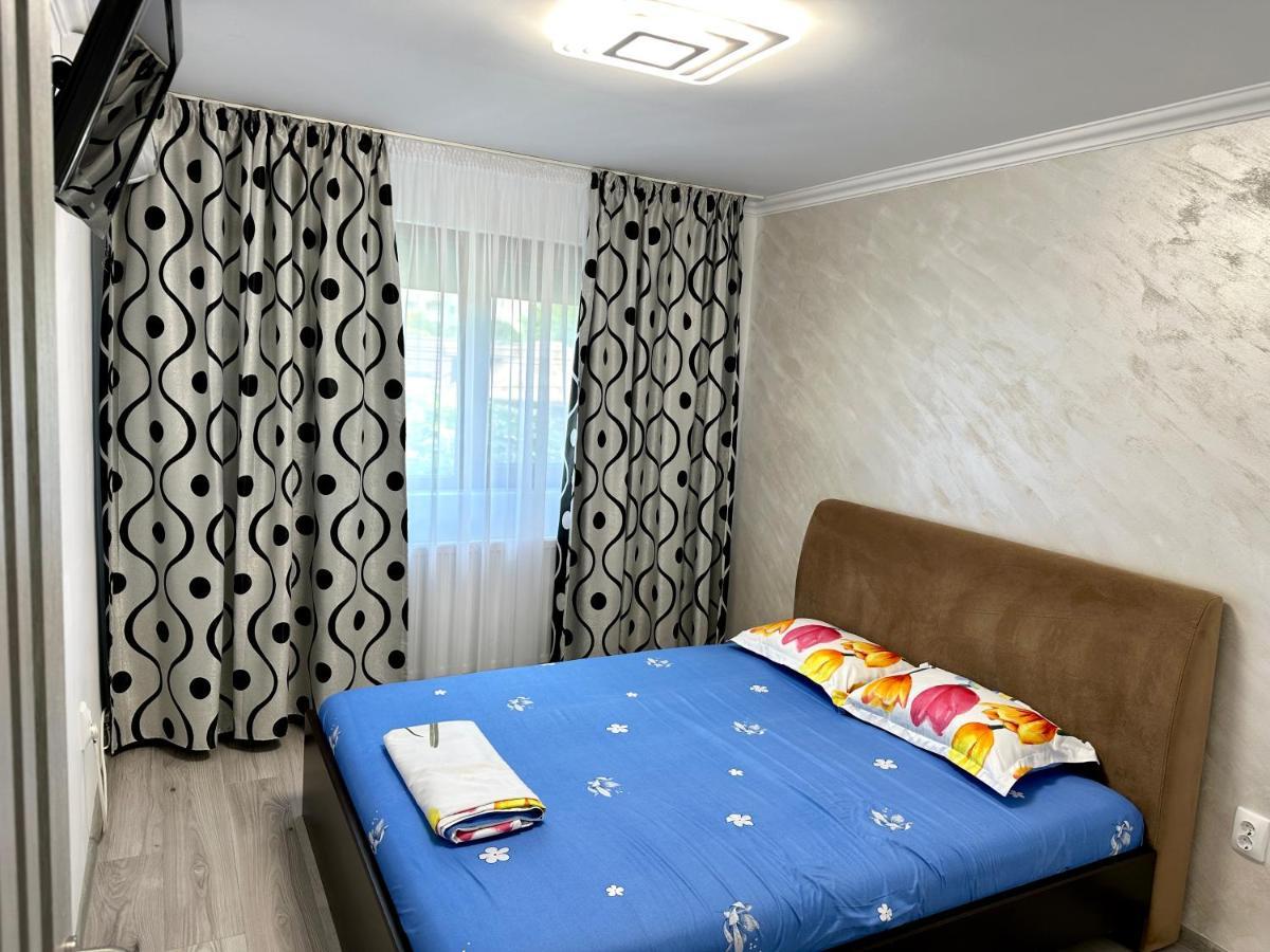 Royal Apartment Μπουζάου Εξωτερικό φωτογραφία