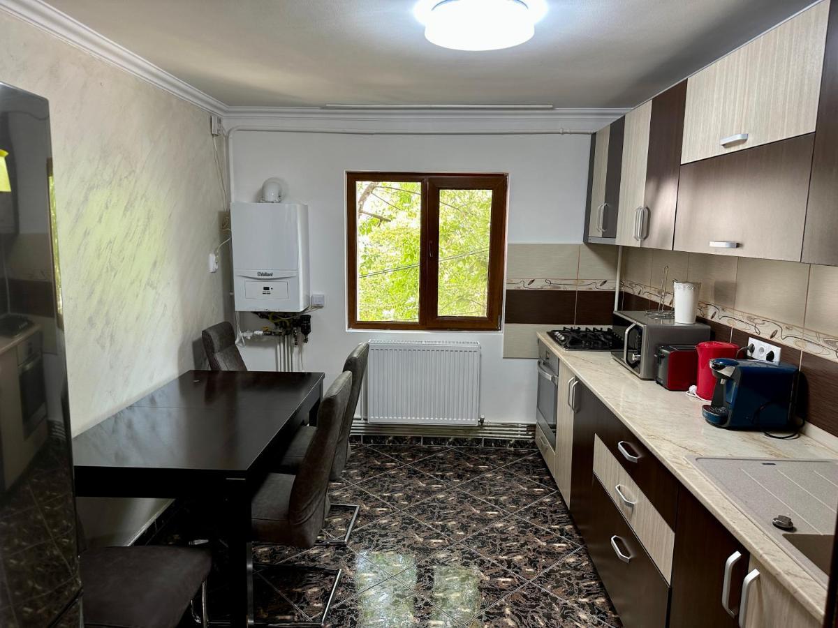Royal Apartment Μπουζάου Εξωτερικό φωτογραφία